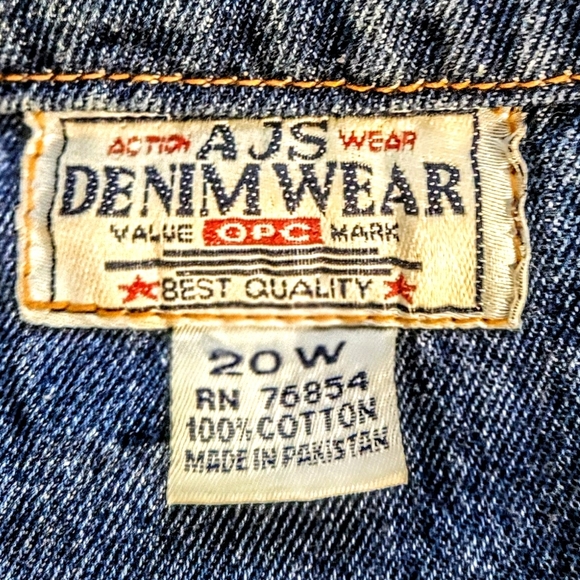 Women's Blue Denim Jean Jacket - Picture 7 of 9